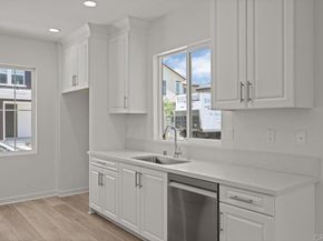 740 Kingbird Loop, Oceanside CA 92058