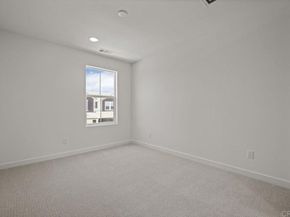 740 Kingbird Loop, Oceanside CA 92058