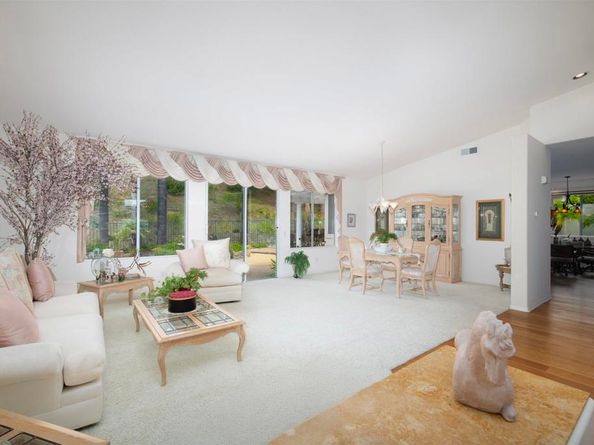 296 Camino Tablero, Escondido CA 92029