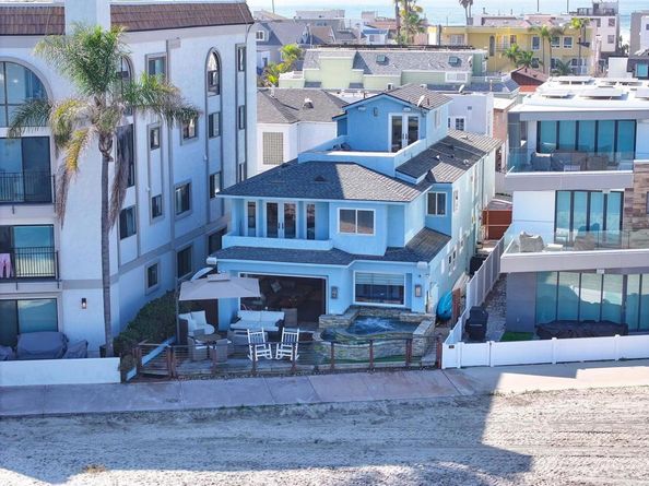 2812 Bayside Walk, San Diego CA 92109