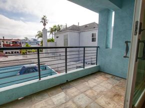 2812 Bayside Walk, San Diego CA 92109