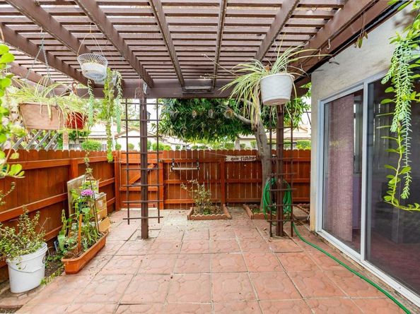 1518 Goldrush Way, Oceanside CA 92057