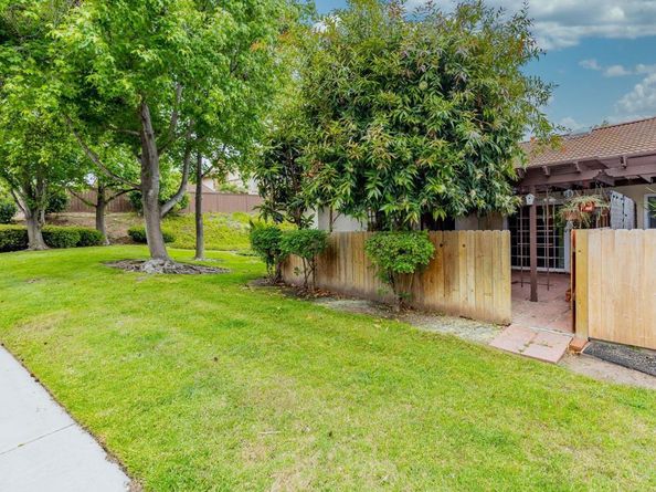 1518 Goldrush Way, Oceanside CA 92057