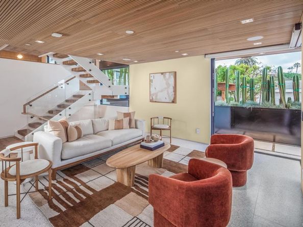 239 4th St, Encinitas CA 92024