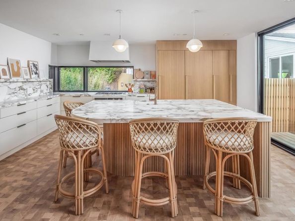 239 4th St, Encinitas CA 92024