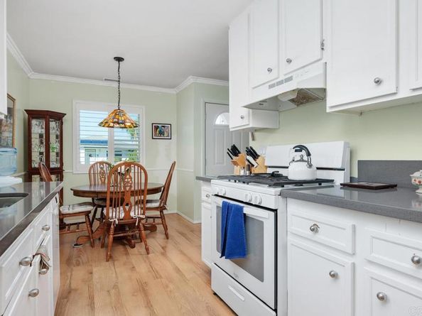 3915 San Pablo Avenue, Oceanside CA 92057