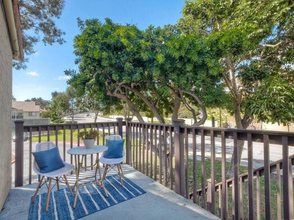 7702 Caminito Tingo H203, Carlsbad CA 92009