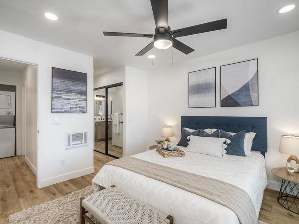 7702 Caminito Tingo H203, Carlsbad CA 92009