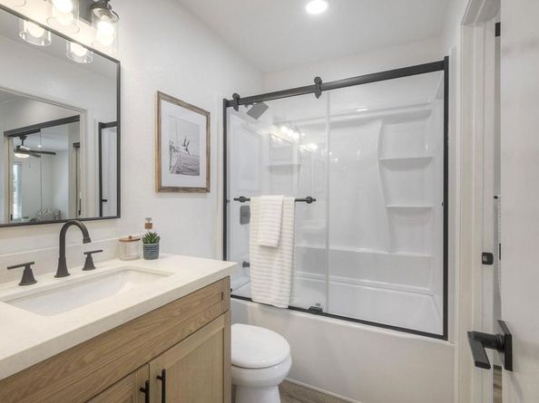 7702 Caminito Tingo H203, Carlsbad CA 92009