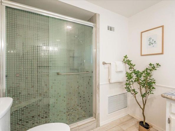 3621 Vista Campana S 107, Oceanside CA 92057