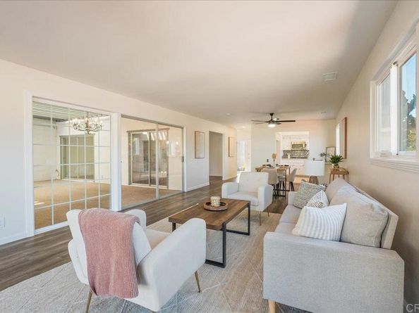 3621 Vista Campana S 107, Oceanside CA 92057