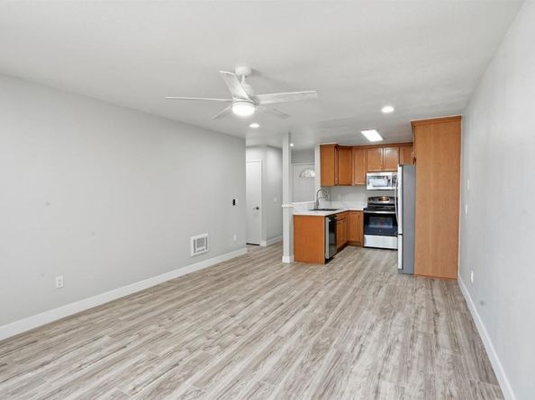 3435 Capalina Drive 10, San Marcos CA 92069