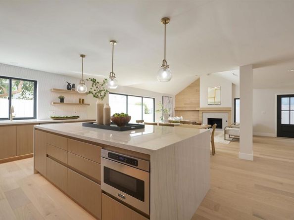 2465 Garfield Street, Carlsbad CA 92008