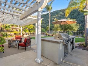 1122 Via Vera Cruz, San Marcos CA 92078