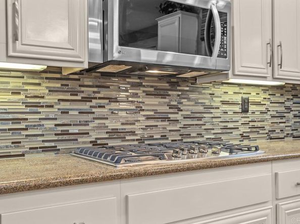 1122 Via Vera Cruz, San Marcos CA 92078