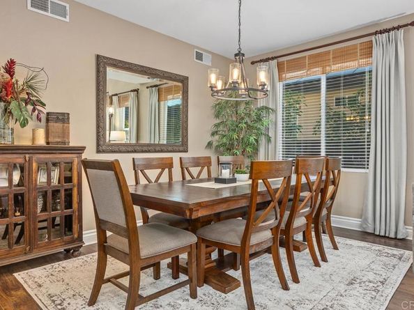 1122 Via Vera Cruz, San Marcos CA 92078