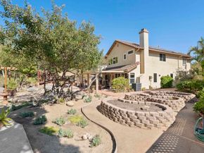 4989 Corte Playa Encino, San Diego CA 92124