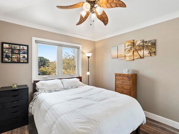 4989 Corte Playa Encino, San Diego CA 92124