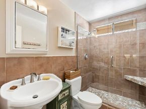 4989 Corte Playa Encino, San Diego CA 92124