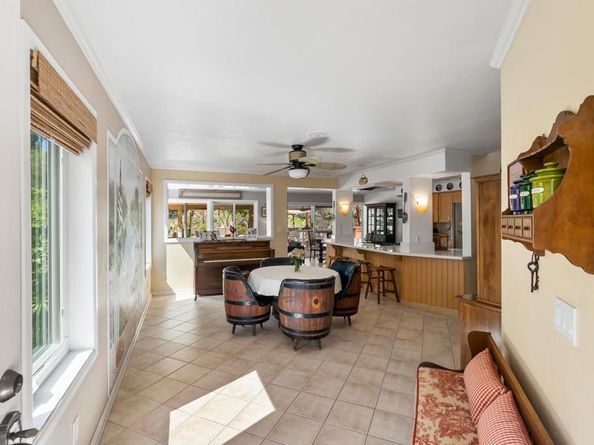 4989 Corte Playa Encino, San Diego CA 92124