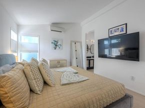 6503 Friendly Place, Carlsbad CA 92011