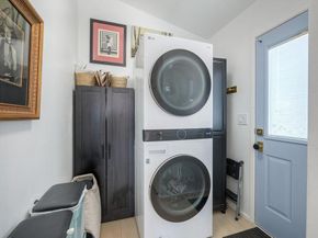 6503 Friendly Place, Carlsbad CA 92011