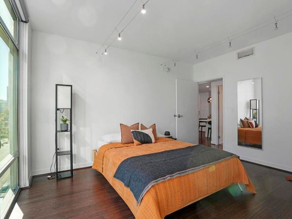 425 W BEECH Street 521, San Diego CA 92101