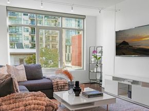 425 W BEECH Street 521, San Diego CA 92101