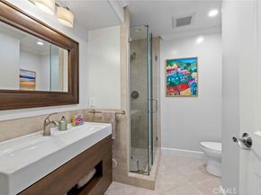 739 Avocado, Corona Del Mar CA 92625
