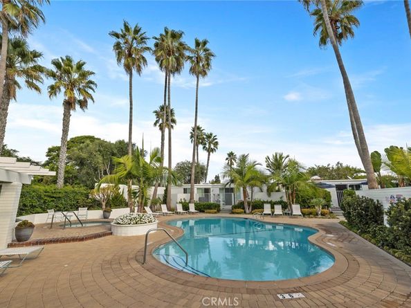 739 Avocado, Corona Del Mar CA 92625