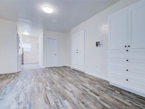12 1/2 25th Place 1.5, Venice CA 90291