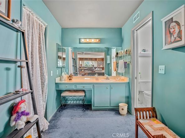 9522 Yellowstone Drive, Huntington Beach CA 92646