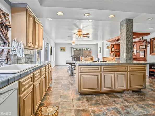 9522 Yellowstone Drive, Huntington Beach CA 92646