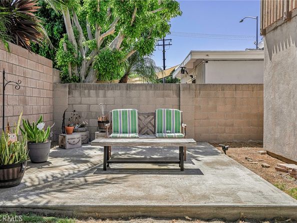 9522 Yellowstone Drive, Huntington Beach CA 92646