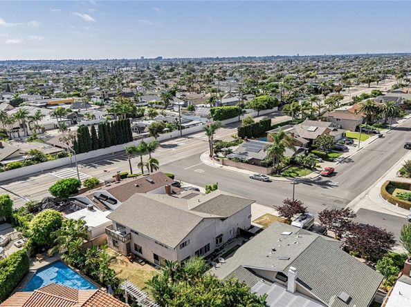 9522 Yellowstone Drive, Huntington Beach CA 92646