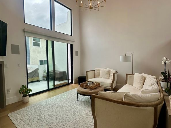 2621 Gates Avenue B, Redondo Beach CA 90278
