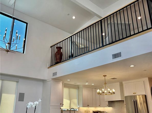2621 Gates Avenue B, Redondo Beach CA 90278