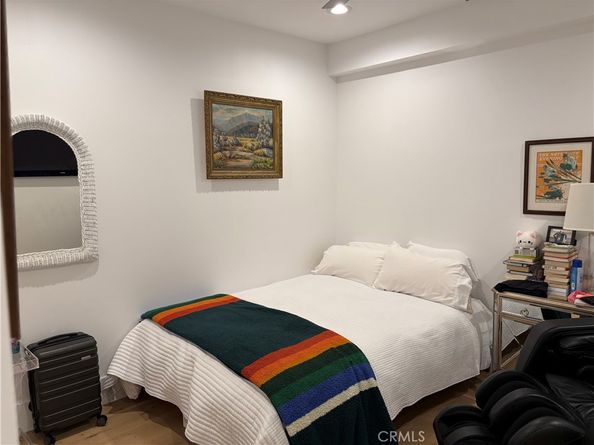 2621 Gates Avenue B, Redondo Beach CA 90278