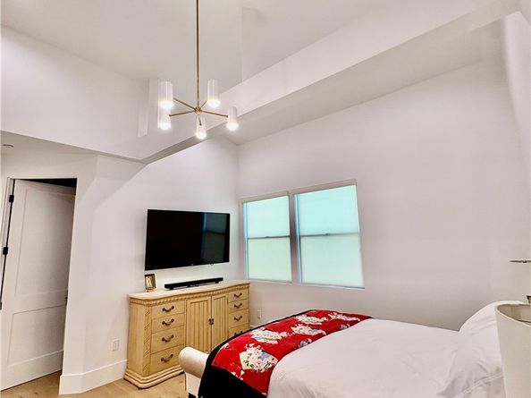 2621 Gates Avenue B, Redondo Beach CA 90278