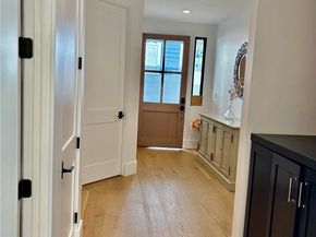 2621 Gates Avenue B, Redondo Beach CA 90278