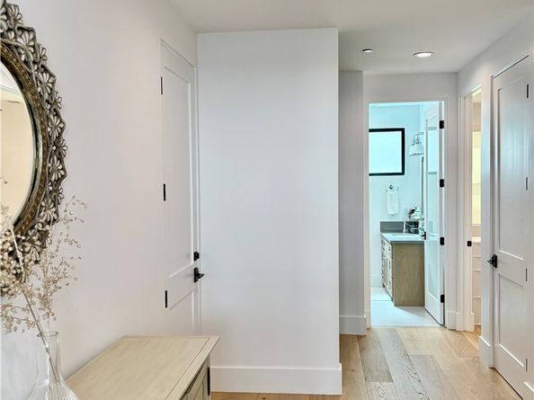 2621 Gates Avenue B, Redondo Beach CA 90278