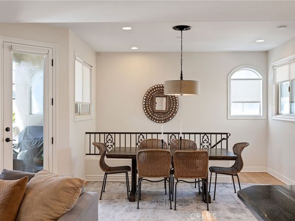 604 Manhattan Beach Boulevard, Manhattan Beach CA 90266