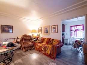 7427 S Hoover Street, Los Angeles CA 90044