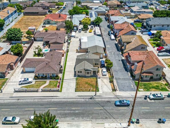 546 E 220th Street, Carson CA 90745