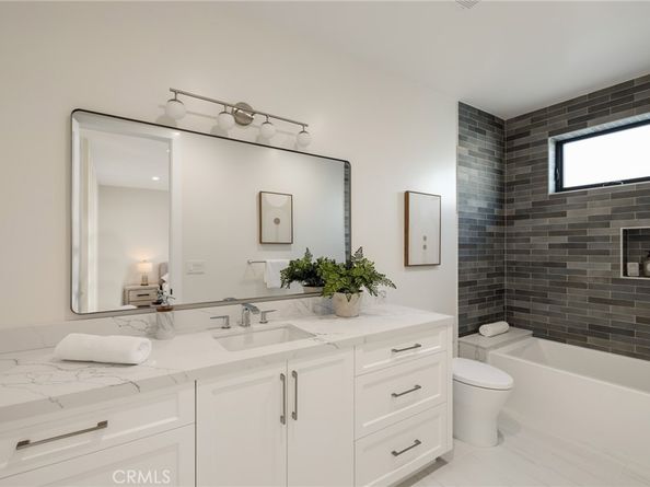 1820 9th Street, Manhattan Beach CA 90266