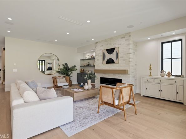 1820 9th Street, Manhattan Beach CA 90266