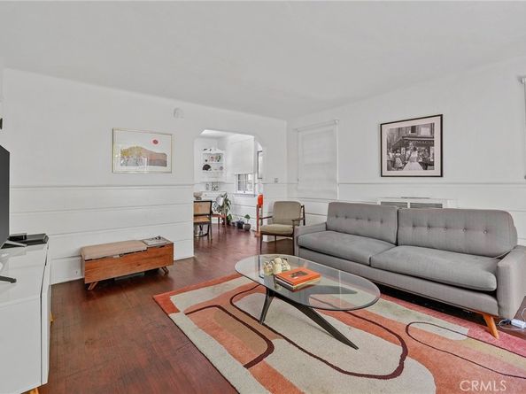 155 S Westmoreland Avenue, Los Angeles CA 90004