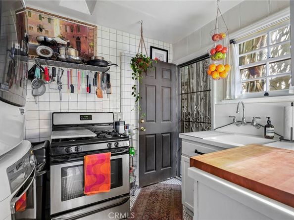 155 S Westmoreland Avenue, Los Angeles CA 90004