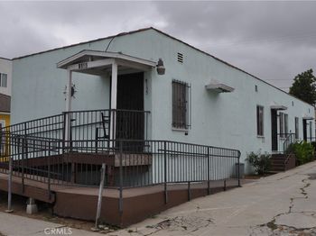 9155 S Normandie