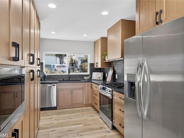 221 Via Los Miradores, Redondo Beach CA 90277